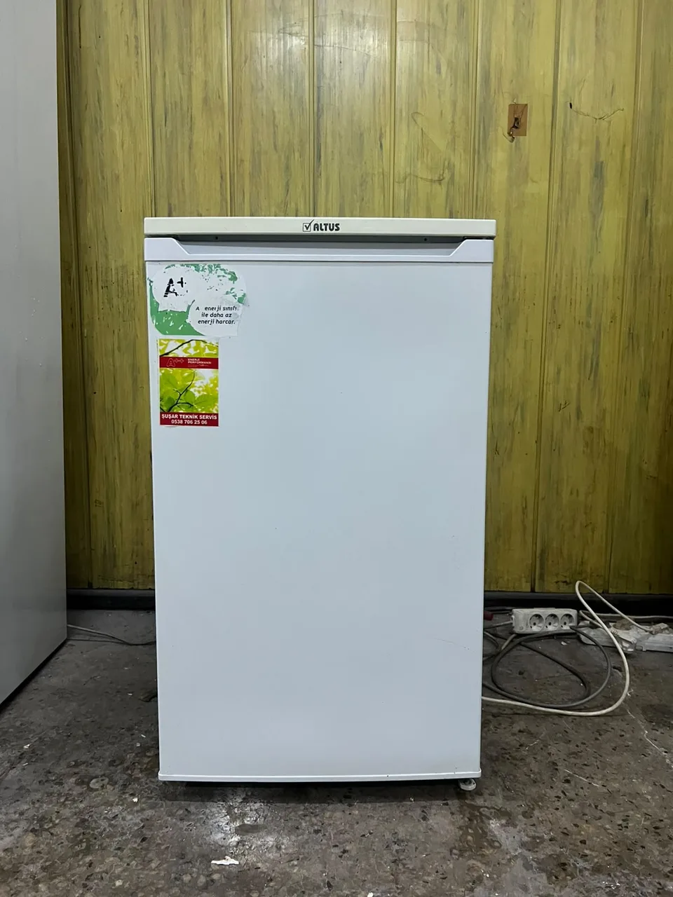 Altus Kompakt Buzdolabı